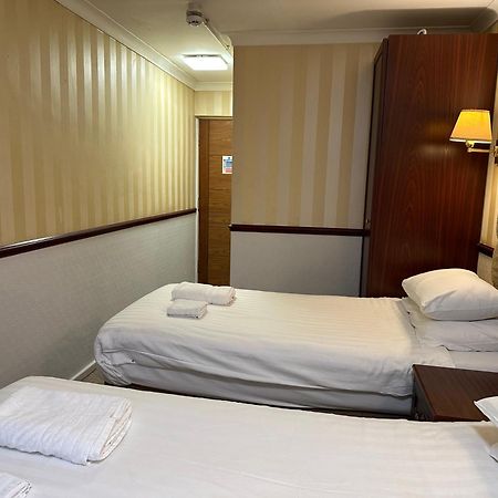 Normanhurst Hotel Sale Bagian luar foto