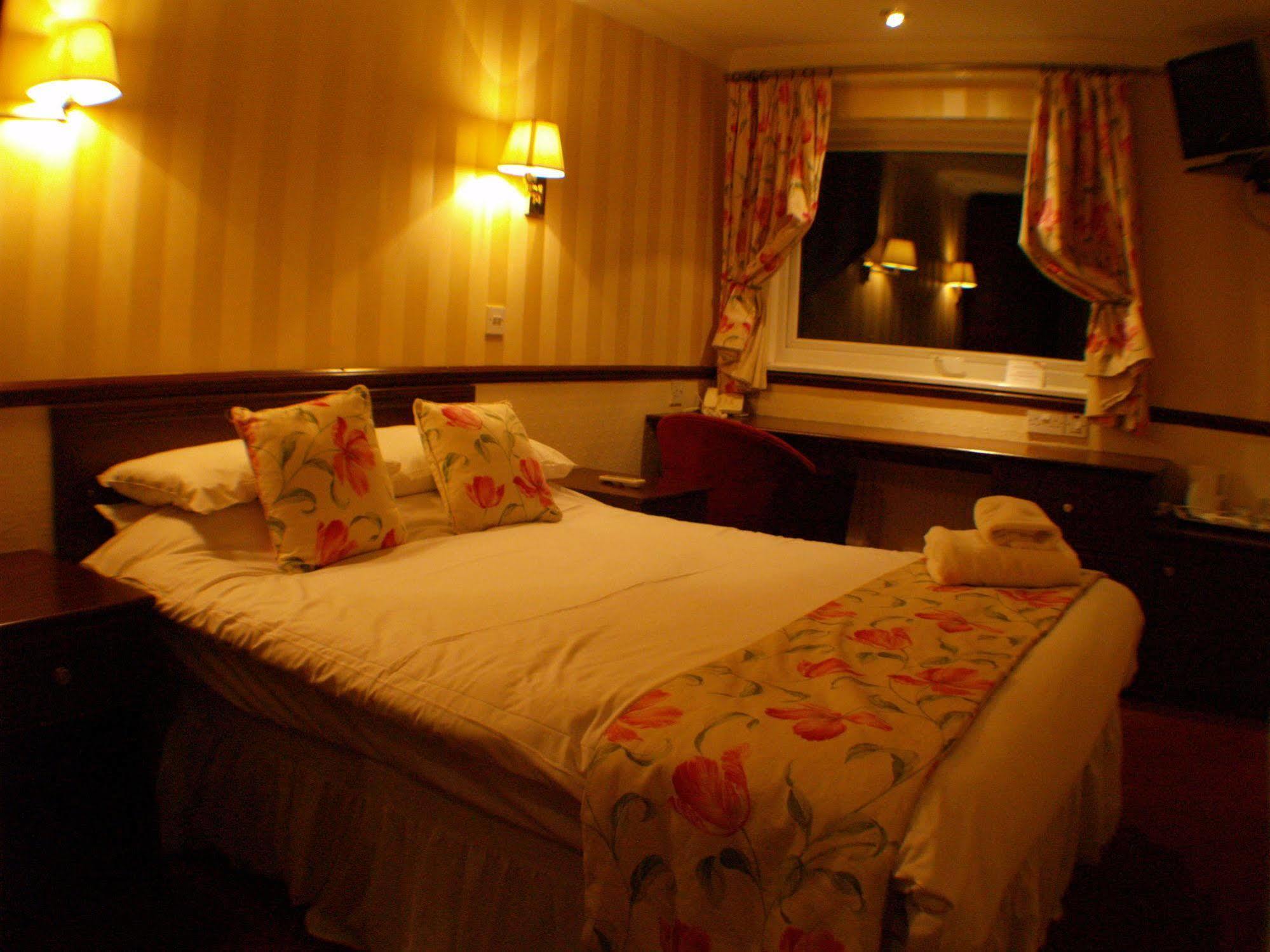 Normanhurst Hotel Sale Bagian luar foto